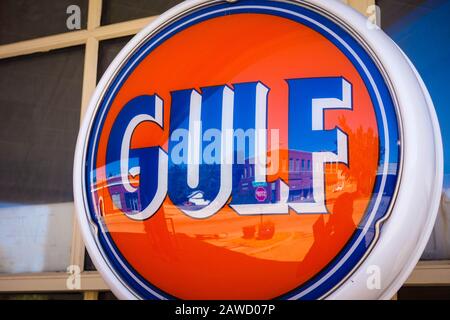 Restored Gulf gas pump on display on Route 66 Stock Photo