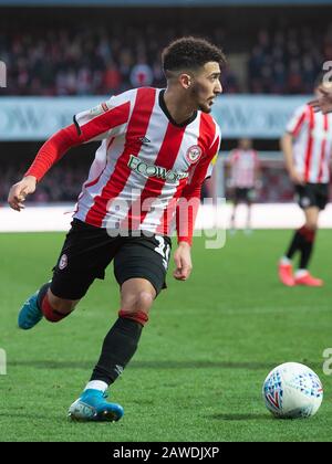 London, UK. 08th Feb, 2020. Saïd Benrahma of Brentford during the EFL Sky Bet Championship match between Brentford and Middlesbrough at Griffin Park, London, England on 8 February 2020. Photo by Salvio Calabrese. Editorial use only, license required for commercial use. No use in betting, games or a single club/league/player publications. Credit: UK Sports Pics Ltd/Alamy Live News Stock Photo