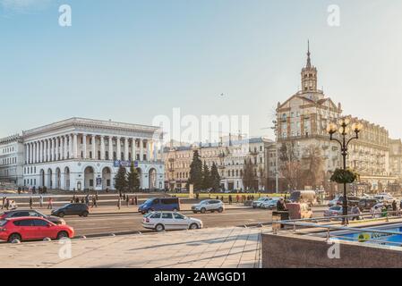 Kiev, Ukraine - January 03, 2020: Walk in the center of Kiev, Independence Square, Khreshchatyk street. In the foreground is the building of the conse Stock Photo