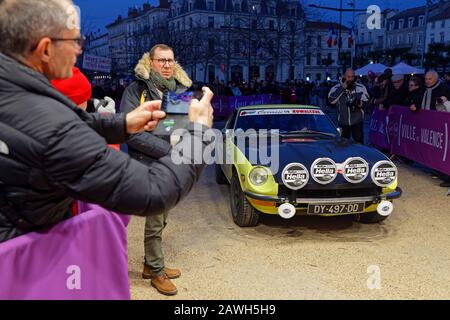 VALENCE, FRANCE, February 1, 2020 : Arrival of Historic Monte-Carlo Rally stage. This 23rd edition hosts 310 teams from 28 countries with 40 brands Stock Photo