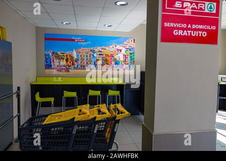 Picture on wall of Spar supermarket shop showing colourful houses, Vilajoyosa, Villajoyosa, Alicante, Costa Blanca, Spain Stock Photo