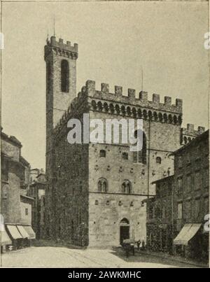 La casa fiorentina e i suoi arredi nei secoli XIV e XV . Fig. 11. — Palazzo Bostichi (oggi demolito). Fot. del Comune di Firenze. senza contare i soffitti e molte pareti divisorie interne. Mail legname era soprattutto adoperato nelle costruzioni dusocommerciale e nelle case popolari. Botteghe e abitazioni co-struite interamente di questo materiale durarono in Firenze fino 1 Nel sec. xm alla sommità del palazzo degli Strinati in Mercato Vecchioesisteva una costruzione di legname (certo una bertesca) che sappoggiavain parte a una pietra sporgente dalla torre dei Tornaquinci. Vedi la Crona-ca di Stock Photo