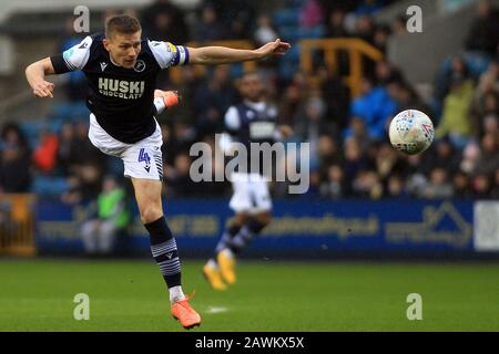 London, UK. 09th Feb, 2020. Shaun Hutchinson of Millwall in action. EFL Skybet Championship match, Millwall v West Bromwich Albion at the Den in London on Sunday 9th February 2020. this image may only be used for Editorial purposes. Editorial use only, license required for commercial use. No use in betting, games or a single club/league/player publications. pic by Steffan Bowen/Andrew Orchard sports photography/Alamy Live news Credit: Andrew Orchard sports photography/Alamy Live News Stock Photo