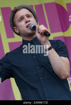 Olly Murs singing live on stage at The Midlands Festival 2010 Stock Photo