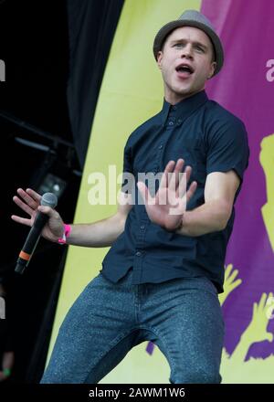 Olly Murs singing live on stage at The Midlands Festival 2010 Stock Photo