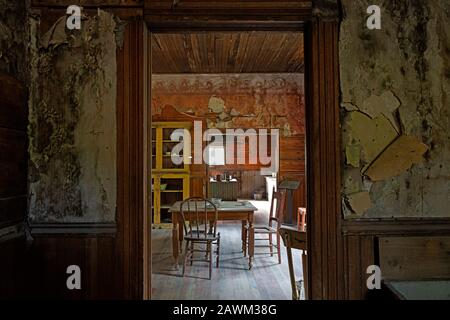 MT00485-00...MONTANA - The dining room and kitchen areas of the old J.K. Wells Hotel in the ghost town of Garnet. Stock Photo