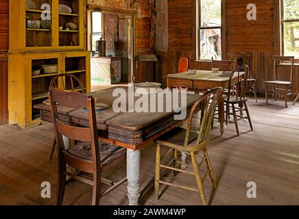 MT00500-00...MONTANA - The dinning room in the J.K. Wells Hotel on display at the ghost town of Garnet. Stock Photo