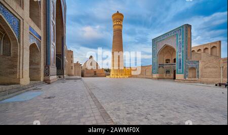 Kalon or Kaylon mosque, Bukhara, Uzbekistan, Central Asia Stock Photo