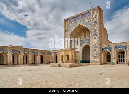 Kalon or Kaylon mosque, Bukhara, Uzbekistan, Central Asia Stock Photo