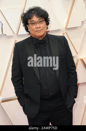 Los Angeles, CA. 9th Feb, 2020. Bong Joon-ho at arrivals for The 92nd Academy Awards - Arrivals 1, The Dolby Theatre at Hollywood and Highland Center, Los Angeles, CA February 9, 2020. Credit: Elizabeth Goodenough/Everett Collection/Alamy Live News Stock Photo