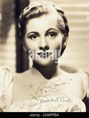 1941 ca, HOLLYWOOD , USA : The british actress JOAN FONTAINE ( born  Joan de Beauvoir de Havilland October 22, 1917 in Tokyo , Japan ) pubblicity stil Stock Photo