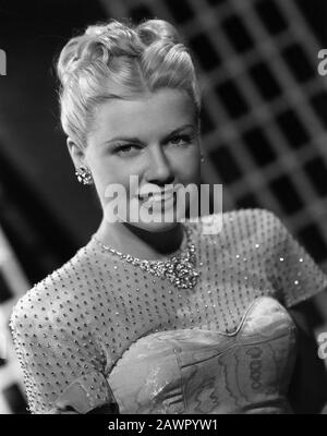 1948 , USA  : The actress and singer DORIS DAY ( born  Doris Mary Ann Kappelhoff , born 3 April 1924 Cincinnati, Ohio, USA ), pubblicity stills at tim Stock Photo