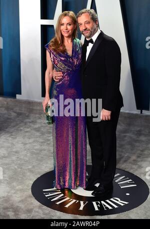 Leslie Mann (left) and Judd Apatow attending the Vanity Fair Oscar Party held at the Wallis Annenberg Center for the Performing Arts in Beverly Hills, Los Angeles, California, USA. Stock Photo