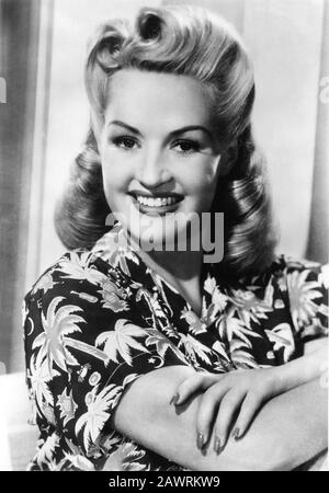 1945 c. : The hollywoodian movie actress  BETTY  GRABLE  ( St. Louis , Missouri 1916 - Santa Monica , California 1973 ) - ATTRICE - CINEMA - HOLLYWOOD Stock Photo