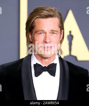 Hollywood, USA. 09th Feb, 2020. HOLLYWOOD, CA - FEBRUARY 9: Brad Pitt poses in the press room during the 92nd Annual Academy Awards at Loews Hollywood Hotel on February 9, 2020 in Hollywood, California. Photo: Christopher Victorio/imageSPACE Credit: Imagespace/Alamy Live News Stock Photo