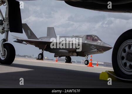 A U.S. Marine Corps F-35B Lightning II with Marine Fighter Attack Squadron (VMFA) 121 sits on the runway at Changi Air Base (East), Singapore, Feb. 7, 2020. The U.S. is honored to participate in Singapore Airshow 2020 and remains committed to its partnership with Singapore. (U.S. Marine Corps photo by Lance Cpl. Tyler Harmon) Stock Photo