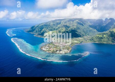 Tautira overlooking the Vaitephiha Valley, Tahiti, French Polynesia Stock Photo