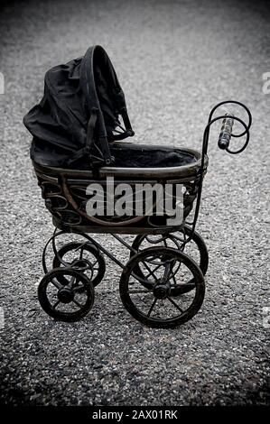 Black shop vintage stroller