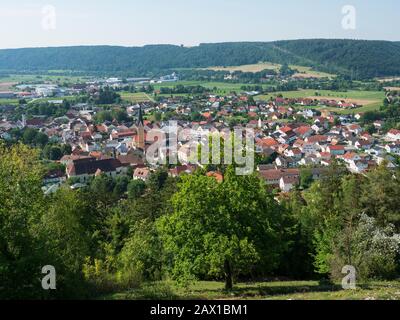 Blick auf Dietfurt vom Kreuzberg, Oberpfalz, Bayern, Deutschland | View of Dietfurt, Oberpfalz, Bavaria, Germany Stock Photo