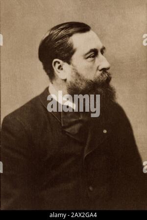 1890 ca , FRANCE : The celebrated french music composer LEO DELIBES  ( 1836 - 1891 ). Photo by Pierre Petit , Paris . was a French composer of ballets, operas, and other works for the stage. His most notable works include ballets Coppélia (1870) and Sylvia (1876) as well as the operas Le roi l'a dit (1873) and Lakmé (1883). - Léo  - LAKME - COPPELIA - OPERA LIRICA VERISTA - COMPOSITORE - MUSICA - portrait - ritratto - tie bow - fiocco - papillon - cravatta - collar - colletto - MUSICA CLASSICA - CLASSICAL - OPERA - COMPOSITORE LIRICO - portrait - ritratto - profile - profile - MUSICISTA - MUSI Stock Photo