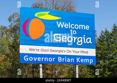 Rising Fawn, GA - October 8, 2019: Welcome to Georgia sign along Interstate Highway 59. Stock Photo