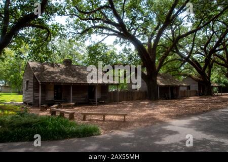 The slave quarters from the Oak Alley Plantation in Vacherie, Louisiana Stock Photo