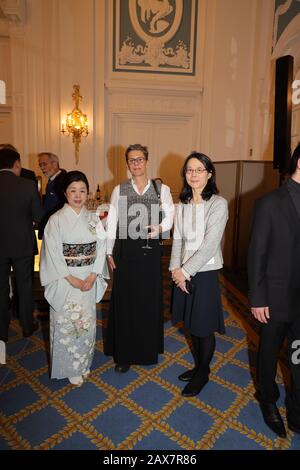 Empfang anlässlich des Geburtstags Seiner Majestät des Kaisers von Japan auf Einladung der japanischen Generalkonsulin Kikuko Kato im Hotel Atlantic K Stock Photo