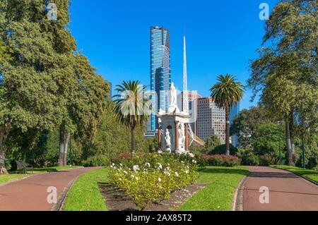 Melbourne cityscape with famous landmark tower from the Alexandra gardens Stock Photo