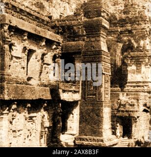 Dravidian Cave temple at Ellora, Southern India in 1920  -   The Kailasha , Kailāśa, Kailashanatha, or  Kailāśanātha temple is the largest of the rock-cut Hindu temples at the Ellora Caves, Maharashtra, India. Stock Photo