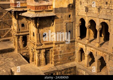 India, Rajasthan, Abhaneri, Chand Baori Stepwell, named after a local ruler called Raja Chanda, Upper Palace building detail Stock Photo