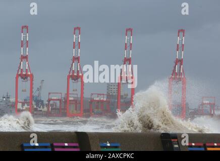 Liverpool,Uk stormy day on the river mersey as storm dennis is named for weekend credit Ian Fairbrother/Alamy Stock Photos Stock Photo