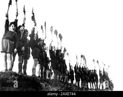 Busto di Mussolini al Cardarelli, la Direzione Generale attiva il Servizio  Ispettivo dopo il caso sollevato da InterNapoli