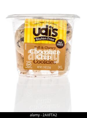 Winneconne,  WI - 11 February 2020:  A package of Udis gluten free chocolate chip cookies on an isolated background. Stock Photo