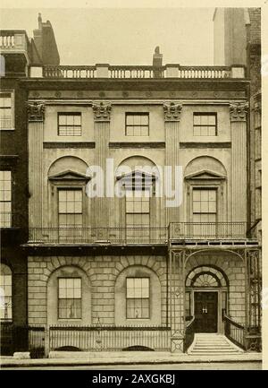 20 St James Square in London Stock Photo - Alamy