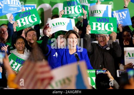 Concord, United States. 11th Feb, 2020. Amy Klobuchar celebrates with her supporters in Concord after a strong third-place finish in the New Hampshire Primary. Credit: SOPA Images Limited/Alamy Live News Stock Photo