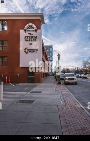 SYRACUSE, NEW YORK - FEB 05, 2020: Street View of Artium Garage Building thru Franklin St in Downtown Syracuse. Stock Photo