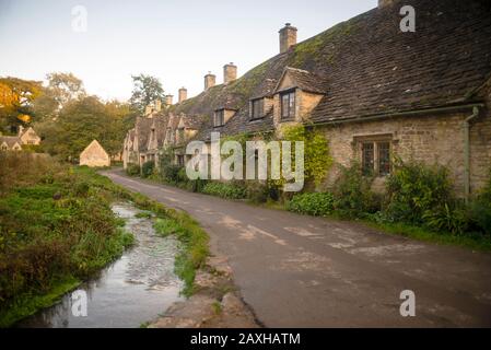 Arlington Row weavers cottages in Bibury, England. Stock Photo
