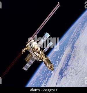 EARTH - Feb 2001 - STS-98 Atlantic launched to the International Space Station on 7 Feb 2001 from NASA’s Kennedy Space Center, USA. The primary missio Stock Photo