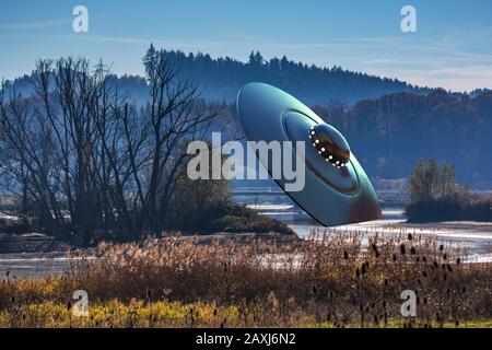 An on approach crashed UFO in the lake near Coburg Stock Photo