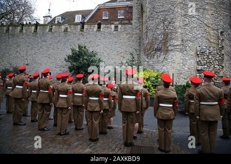 LONDON, ENGLAND. 09 FEBRUARY 2020: Serving officers and soldiers of The Royal Military Police, parade alongside RMP veterans at The Tower of London, London, England. 09 February 2020 (Photo by Mitchell Gunn/Espa-Images) Stock Photo