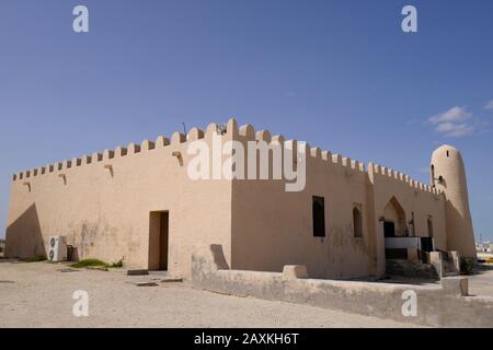 Mosque next to Riffa Fort, East Riffa, Kingdom of Bahrain Stock Photo