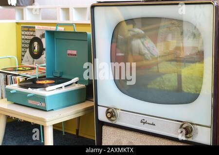 TWA Hotel 1962 Living Room Mock-up at John F. Kennedy Airport in New York City, USA Stock Photo