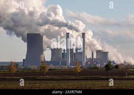 RWE Power AG, Niederaussem power plant, lignite-fired power plant, steaming chimneys, coal exit, Bergheim, Rhenish lignite mining area, North Stock Photo