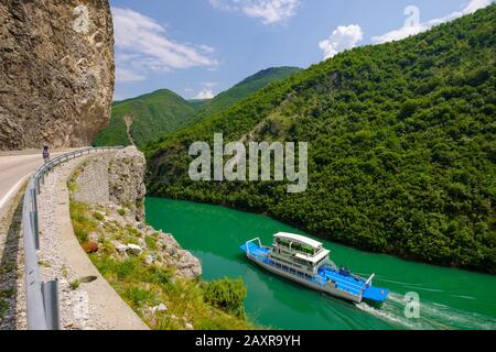 Car ferry on Koman Reservoir, Liqeni i Komanit, Drin Gorge, Qark Shkodra, Albania Stock Photo