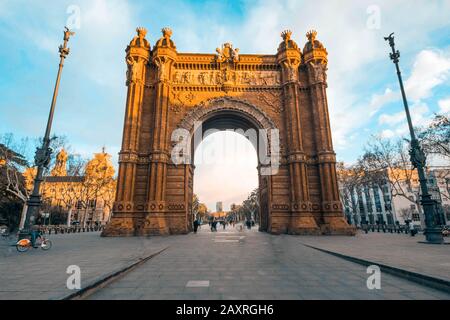 A triumphal arch in the city of Barcelona - Arc de Triomf ( Arco de Triunfo ) It is located at the northern end of the promenade Stock Photo