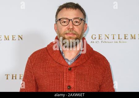 Berlin, Deutschland. 11th Feb, 2020. Guy Stuart Ritchie the British film director, screenwriter and film producer at the photocall for the film The Gentlemen at the Zoo Palast cinema on Tuesday February 11th, 2019 in Berlin | usage worldwide Credit: dpa/Alamy Live News Stock Photo