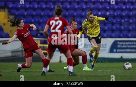Deva Stadium, Chester, Cheshire, UK. 13th Feb, 2020. Womens Super League Football, Liverpool Womens versus Arsenal Womens; Vivianne Miedema of Arsenal Women breaks away as she is surrounded by Liverpool players Credit: Action Plus Sports/Alamy Live News Stock Photo