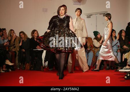 Lena Dunham on the catwalk during the 16Arlington show at London Fashion Week February 2020 show at Mess Hall, Mayfair, in London Stock Photo