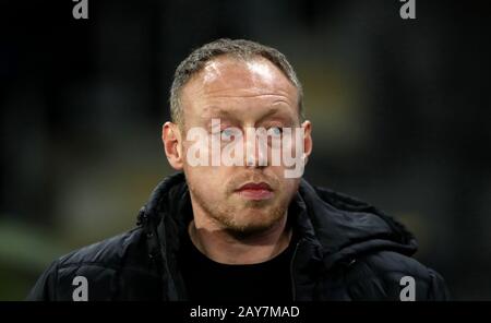 Swansea City manager Steve Cooper during the Sky Bet Championship match at the KCOM Stadium, Hull. Stock Photo