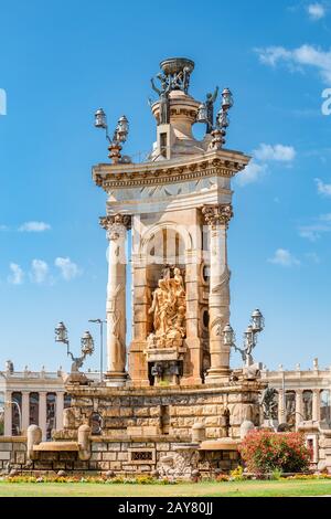 The fountain at the centre of the Placa d'Espanya or Fuente De la Plaza Espana in the center of Spain Square in Barcelona Stock Photo